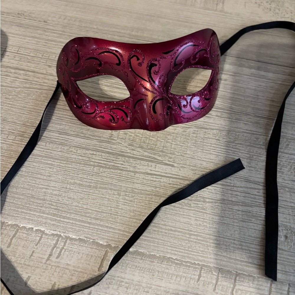 Elegant Purple Masquerade Mask